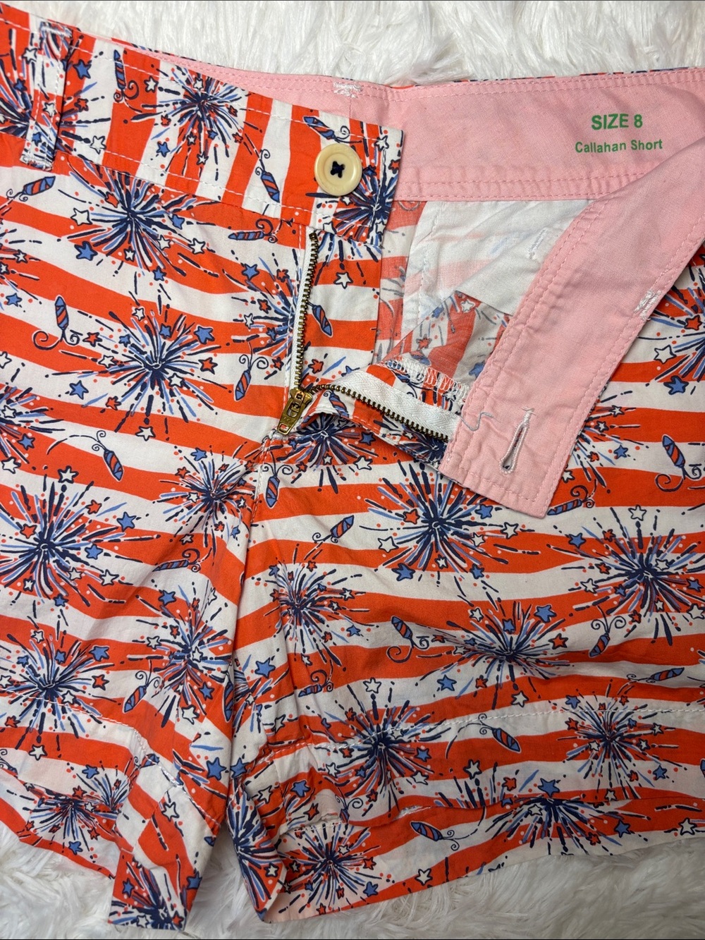Lilly Pulitzer She's a
Firecracker Callahan Shorts Size 8 VGUC - Picture 5 of 13